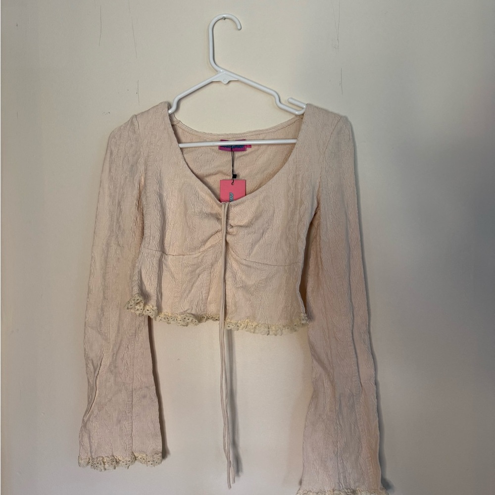 Edikted Tan Ruched Crop Blouse with Tie Front